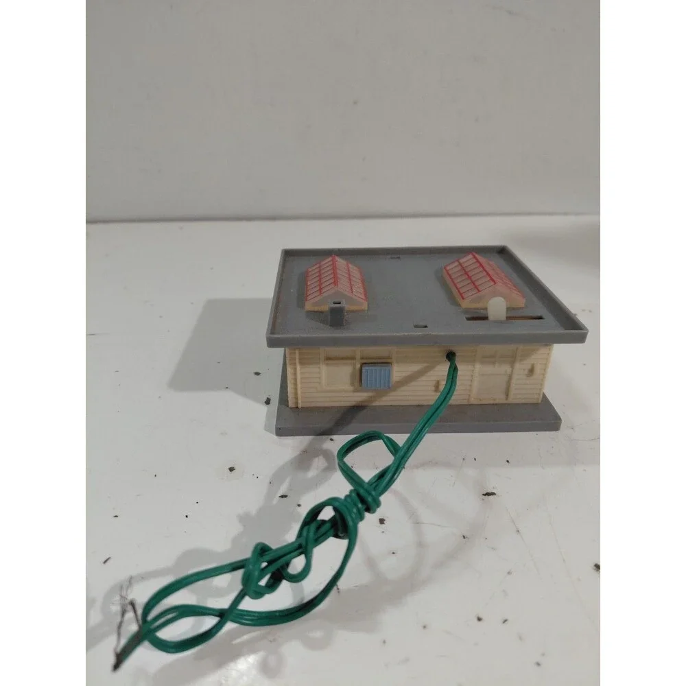 Marx HO Gauge Model Railroad Green Giant Valley Express Battery Box
